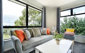 Riverview Retreat-4 Bedrooms Brand New House In Hamilton